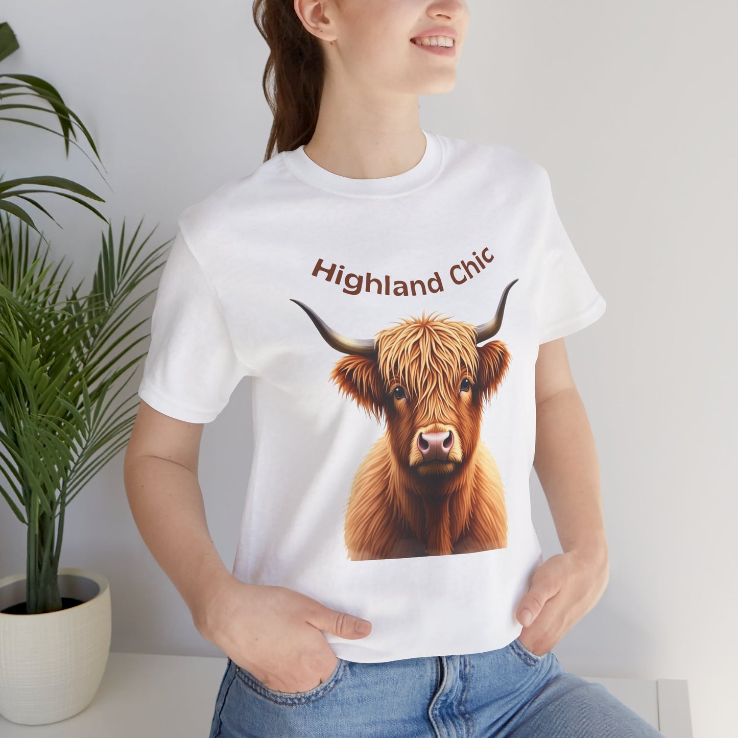 Highland Chic Unisex Tee - Cute Highland Cow T-Shirt for Animal Lovers